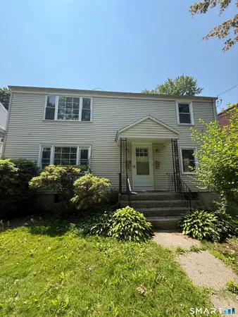 $2,600 | 37 Caya Avenue, West Hartford, CT 06110