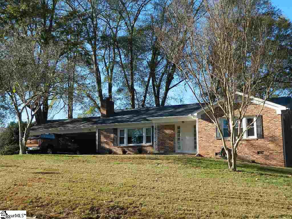 416 Tanglewood Drive Anderson, SC 29621 - Photo 2 of 33 Gallery Image 2