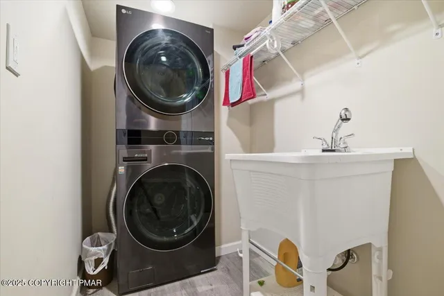 $825,000 | 1122 Highway 739, Milford, PA 18337