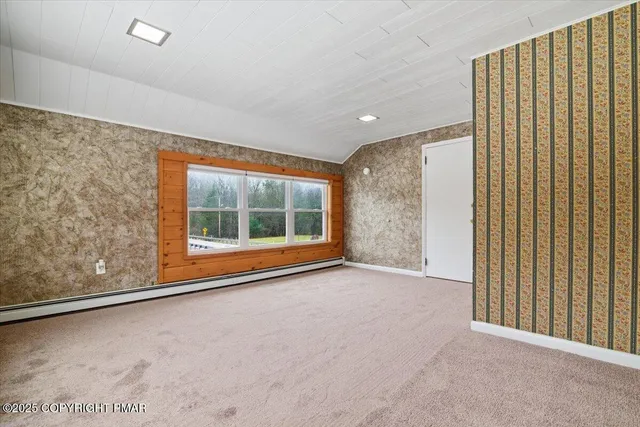 $825,000 | 1122 Highway 739, Milford, PA 18337