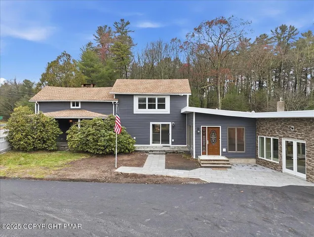 $825,000 | 1122 Highway 739, Milford, PA 18337