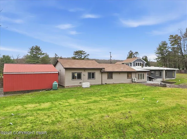 $825,000 | 1122 Highway 739, Milford, PA 18337