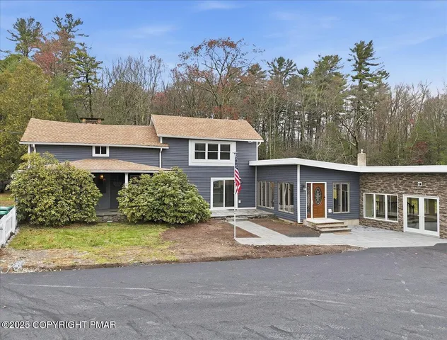 $825,000 | 1122 Highway 739, Milford, PA 18337