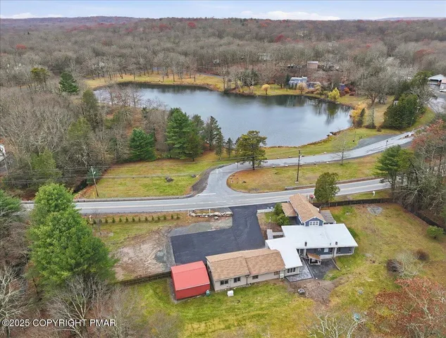 $825,000 | 1122 Highway 739, Milford, PA 18337