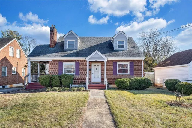 $195,000 | 2913 Ravenwood Avenue Northwest, Roanoke, VA 24012