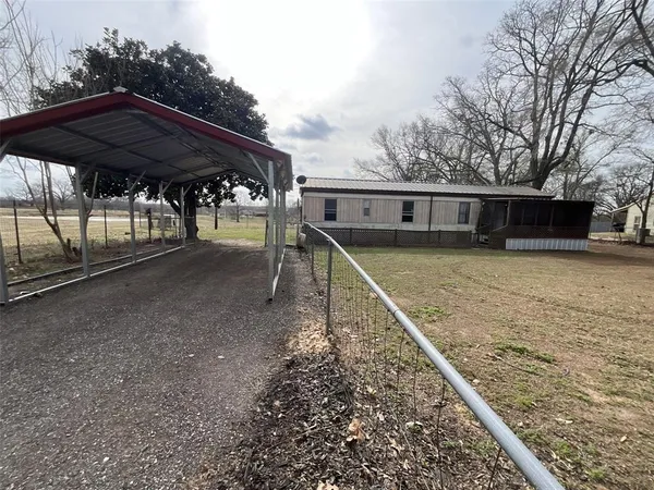 $1,350 | 1053 Vz County Road 1927, Edgewood, TX 75117
