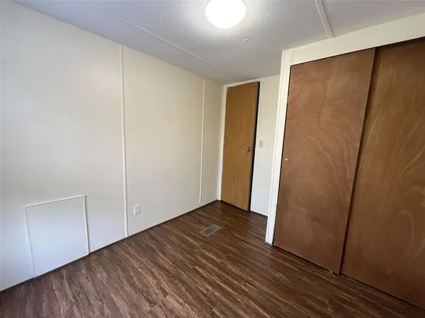 $1,350 | 1053 Vz County Road 1927, Edgewood, TX 75117