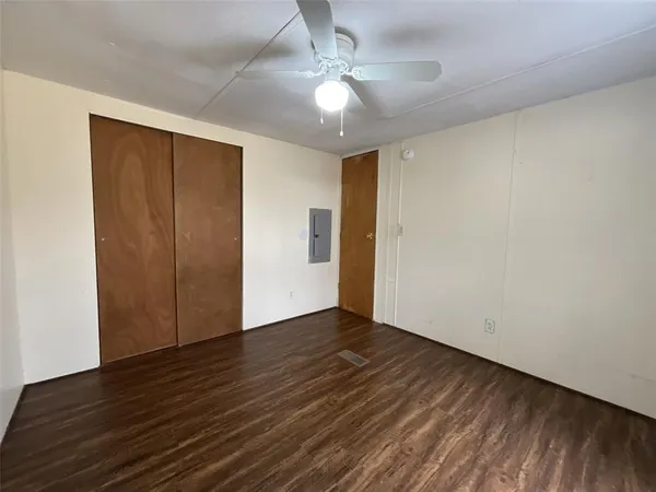 $1,350 | 1053 Vz County Road 1927, Edgewood, TX 75117