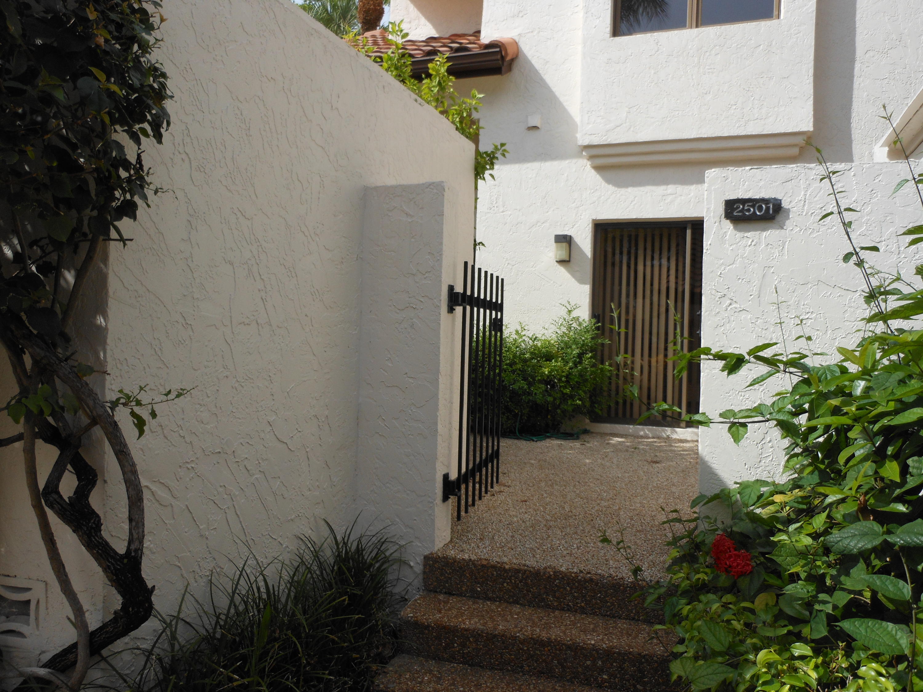 7878 Seville Place, Unit 2501 Boca Raton, FL 33433 - Photo 1 of 8 Outside View
