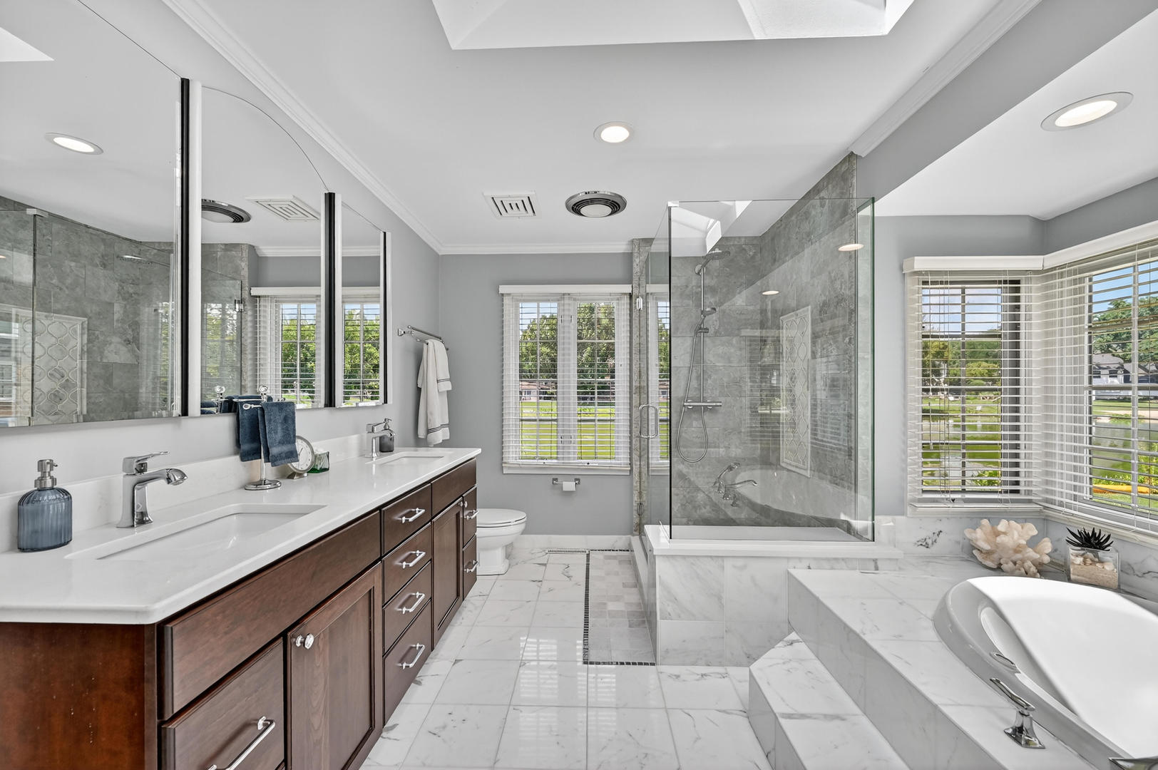 1288 The Point Street Barrington, IL 60010 - Photo 15 of 34