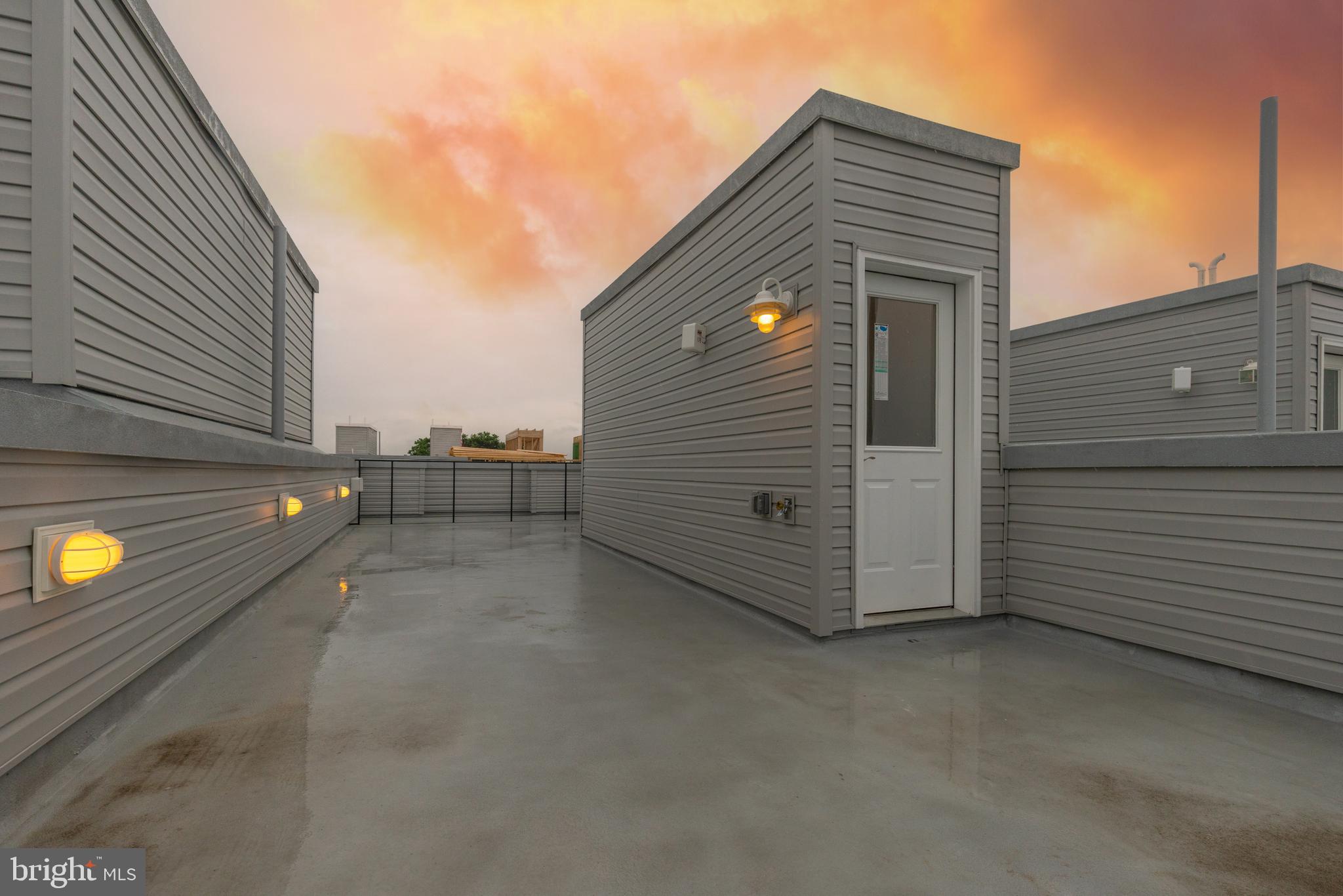 135 West Huntingdon Street, Unit 2 Philadelphia, PA 19133 - Photo 23 of 29