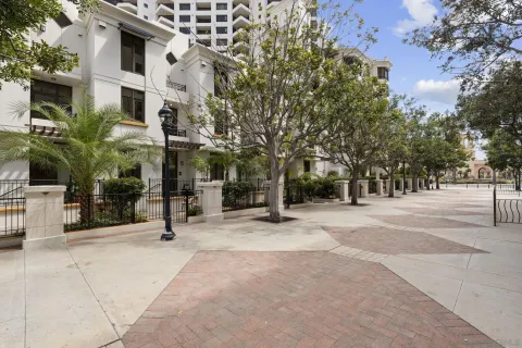 $1,450,000 | 781 West G Street, San Diego, CA 92101