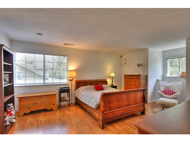 8865 Ridgeway Drive Gilroy, CA 95020 - Photo 13 of 24 Gallery Image 13