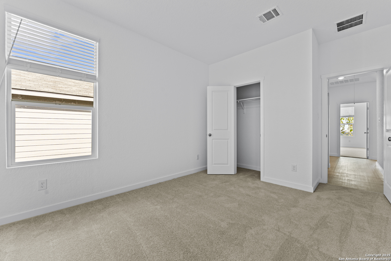 14863 Taradeau San Antonio, TX 78254 - Photo 10 of 30