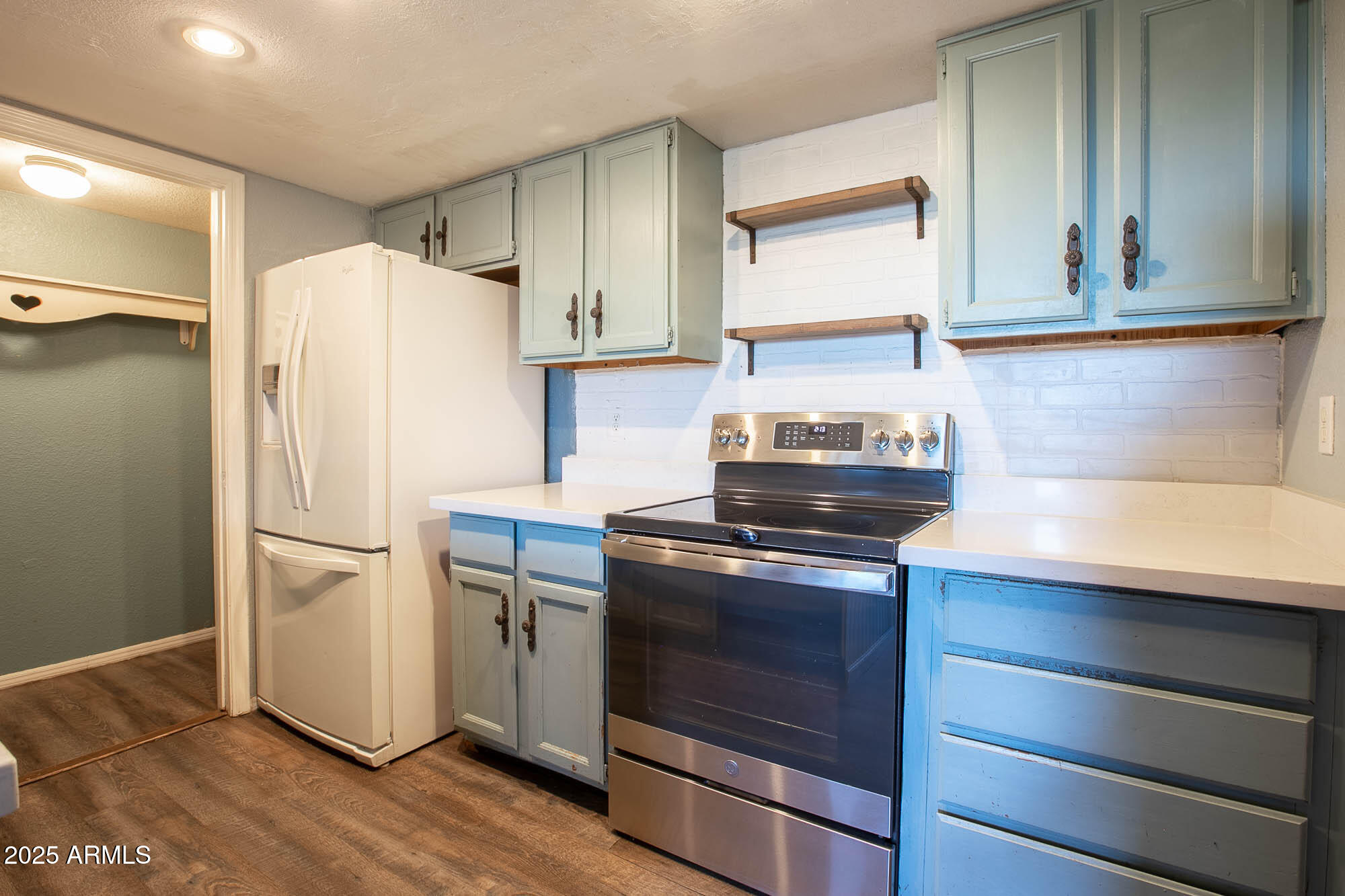 222 West Brown Road, Unit 26 Mesa, AZ 85201 - Photo 6 of 25 3A9A7988-HDR