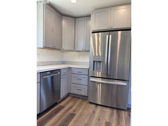 $295,000 | 5254 Forest Lane, Eugene, OR 97402