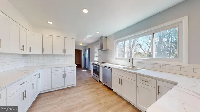 $4,500 | 412 Fireside Lane, Cherry Hill, NJ 08003