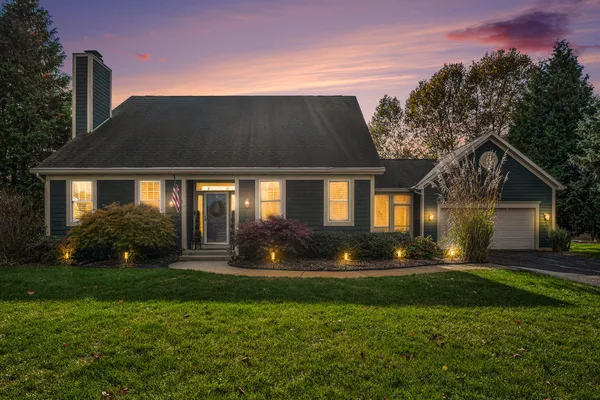 $483,775 | 110 Bridle Path Lane, Niles, MI 49120