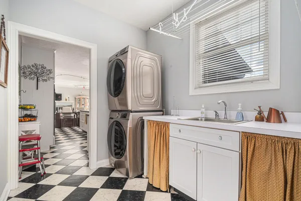 $483,775 | 110 Bridle Path Lane, Niles, MI 49120