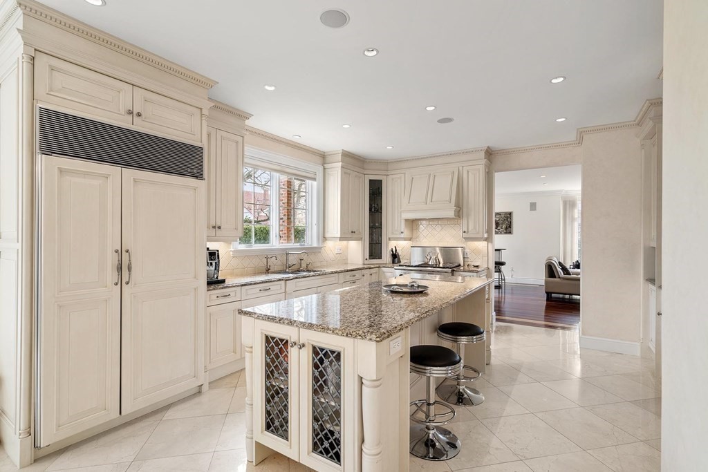 7 Monadnock Road Newton, MA 02467 - Photo 11 of 26