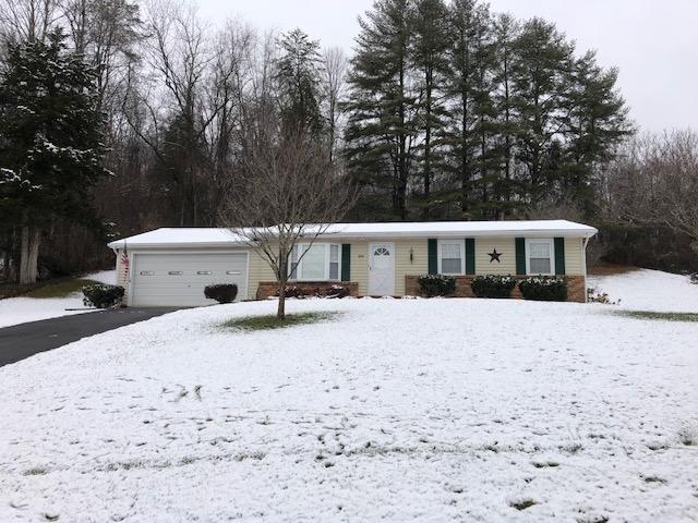 251 Shannon View Road Gray, TN 37615 - Photo 1 of 33 IMG_1898