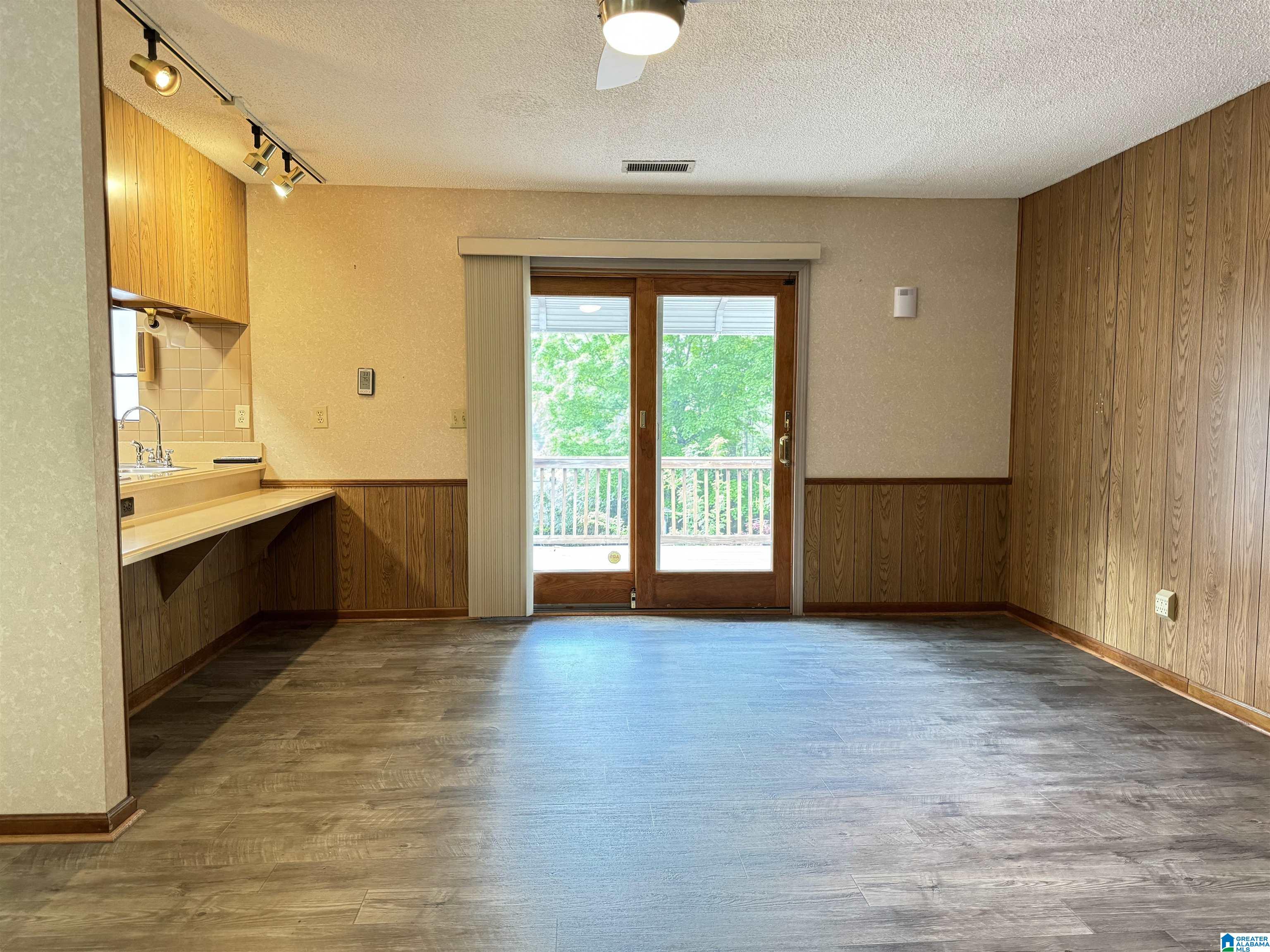 1109 Hardwick Lane Birmingham, AL 35209 - Photo 37 of 60