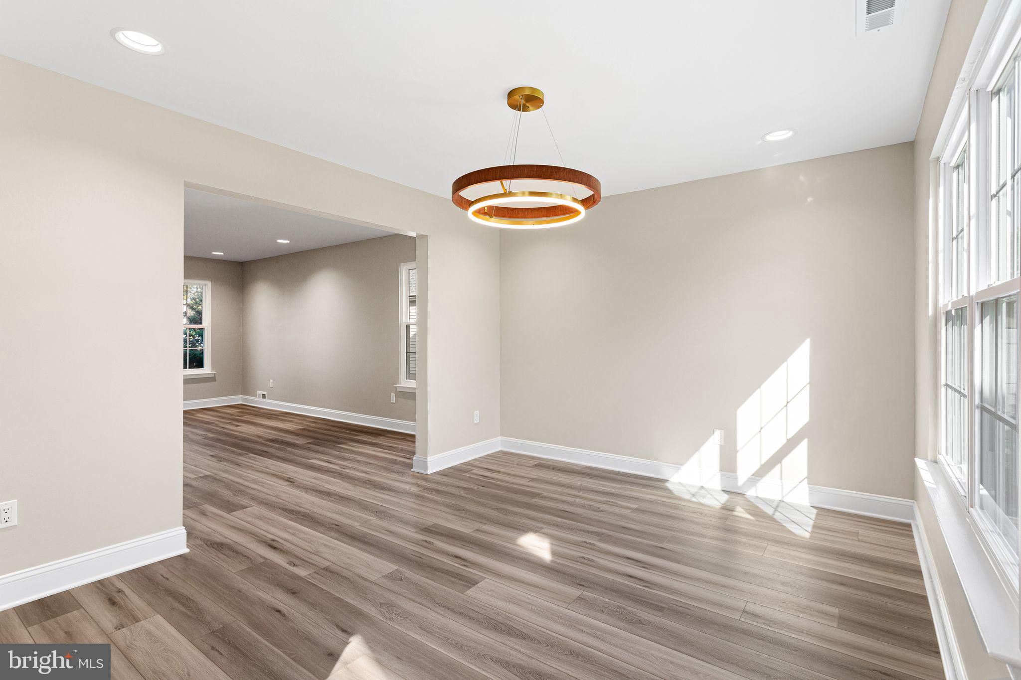 17 Ballinger Way Mount Laurel, NJ 08054 - Photo 12 of 39 NEW LVP flooring