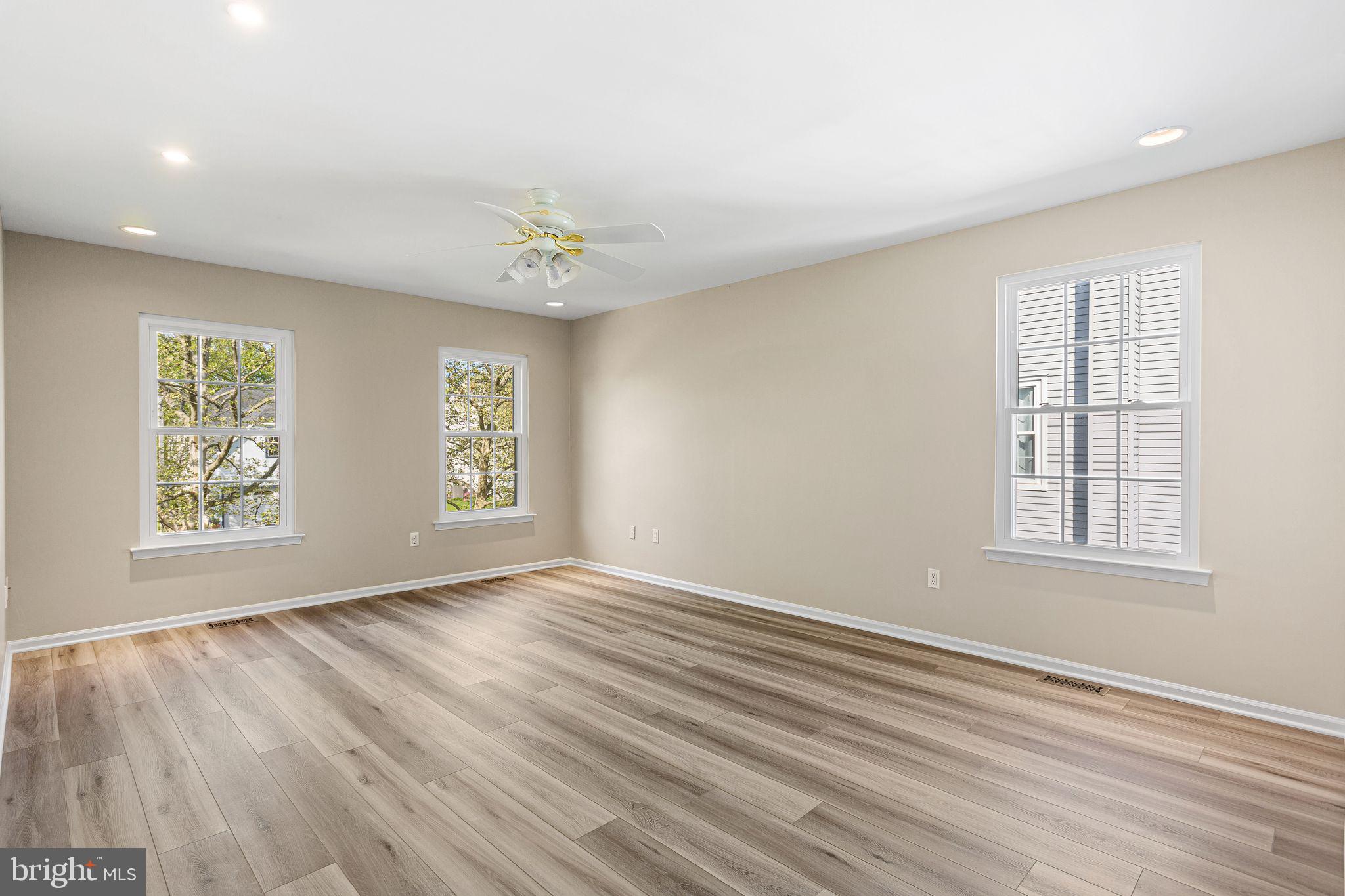17 Ballinger Way Mount Laurel, NJ 08054 - Photo 23 of 39 Mstr Bedroom