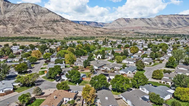 $374,000 | 26 Baker Hill Place, Parachute, CO 81635