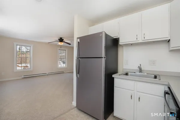 $1,600 | 239 Old Farms Road, Unit 7C, Avon, CT 06001