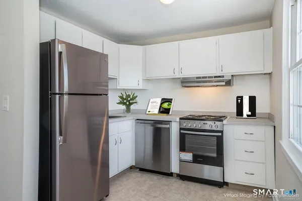 $1,600 | 239 Old Farms Road, Unit 7C, Avon, CT 06001