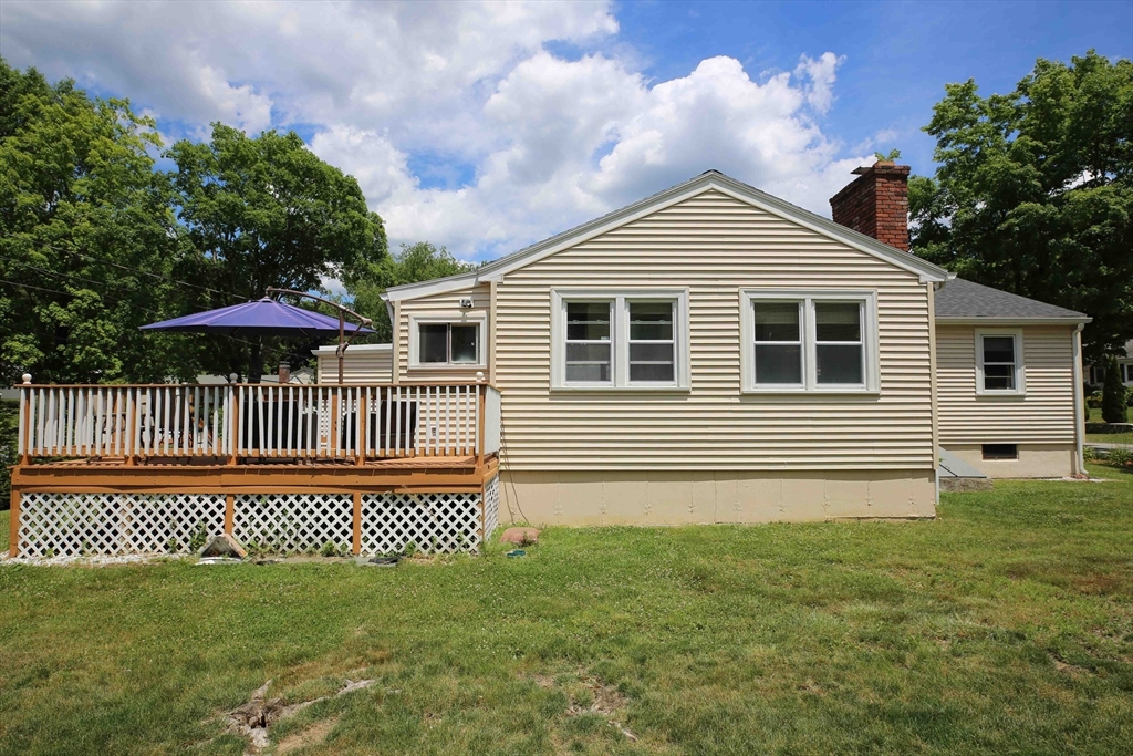 10 Pine Tree Lane Worcester, MA 01609 - Photo 40 of 42