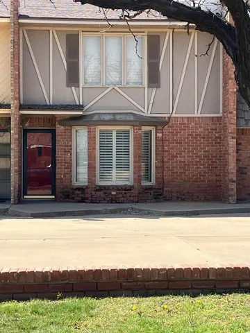 $117,500 | 1003 A Jefferson Drive, Plainview, TX 79072