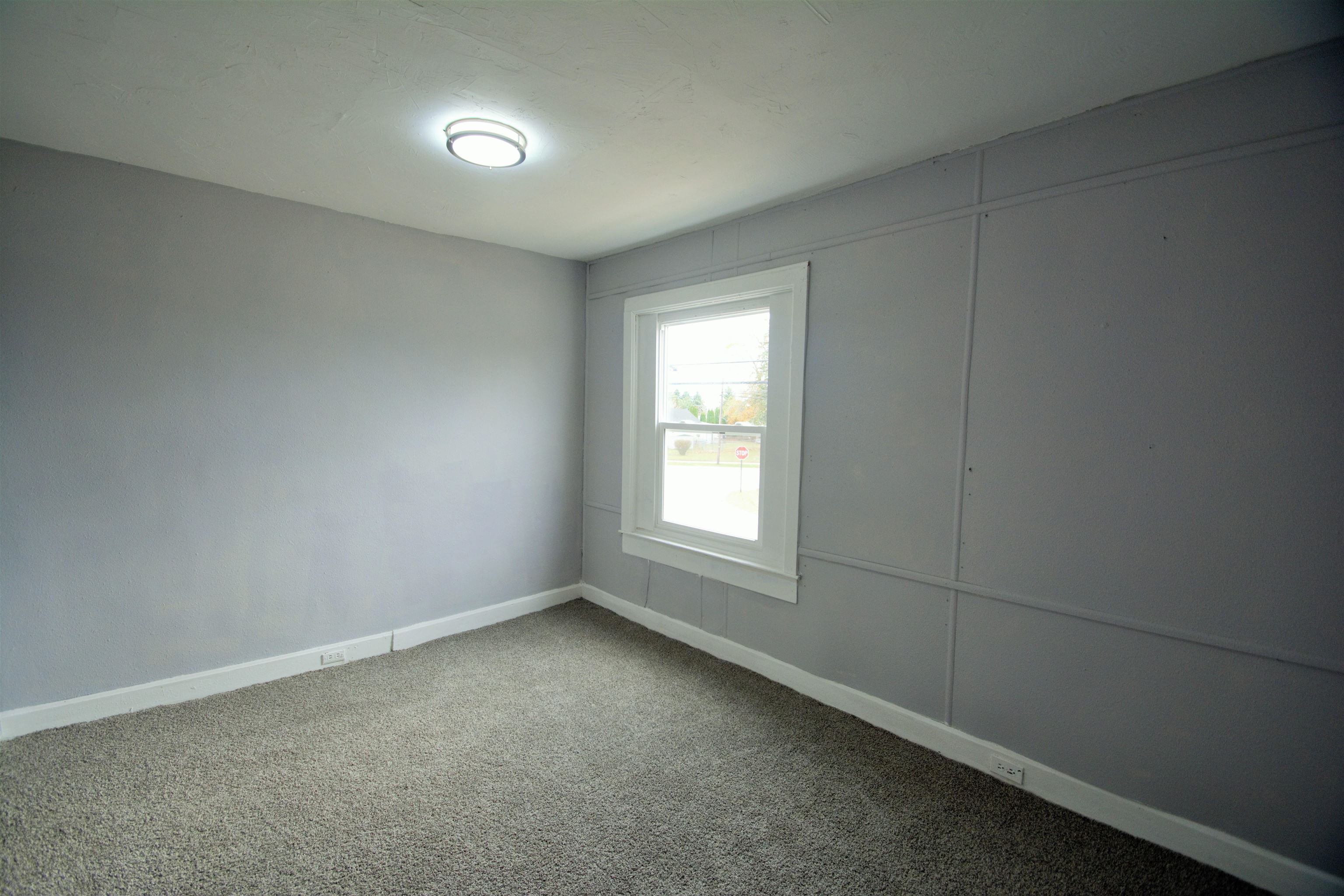 2114 10th Street Two Rivers, WI 54241 - Photo 24 of 30