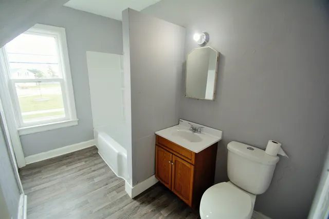 $137,500 | 2114 10th Street, Two Rivers, WI 54241