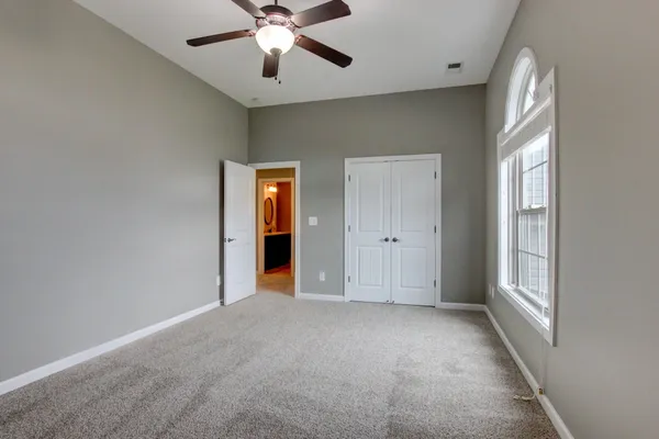 $2,295 | 803 Primrose Court, Clarksville, TN 37043