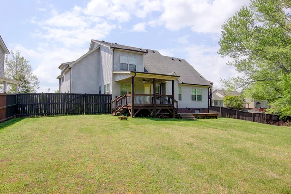 $2,295 | 803 Primrose Court, Clarksville, TN 37043