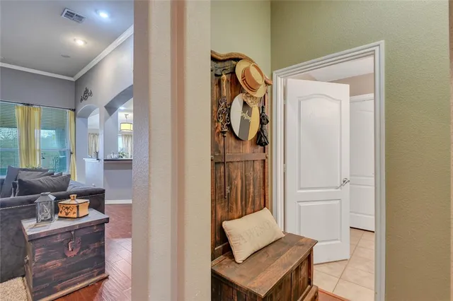 a view of a entryway door of the house