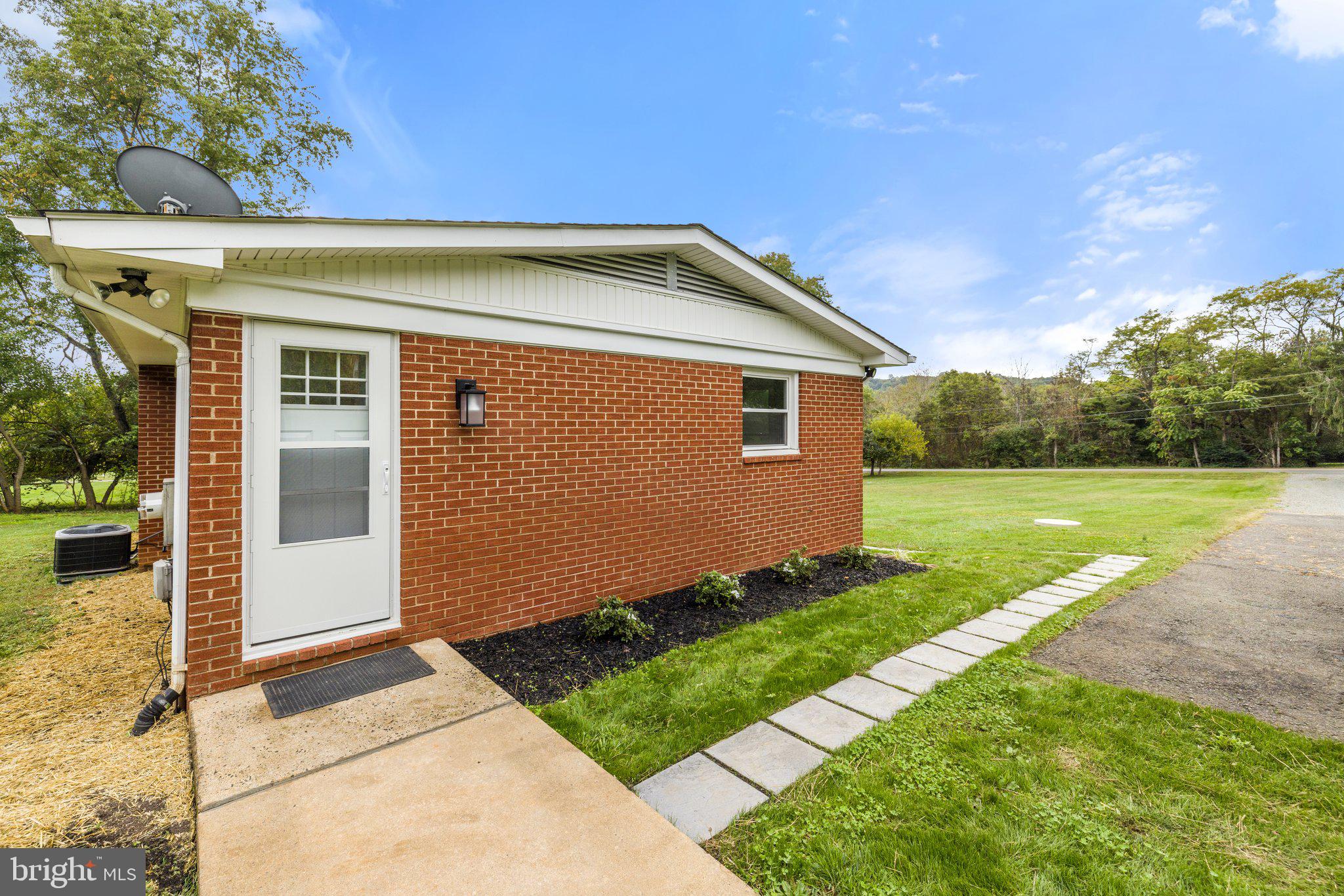 6533 Kelly Road Warrenton, VA 20187 - Photo 50 of 57 Gallery Image 50