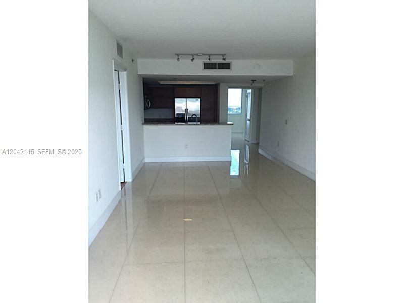 2641 North Flamingo Road, Unit 1404N Plantation, FL 33323 - Photo 8 of 31 SOCIAL AREA