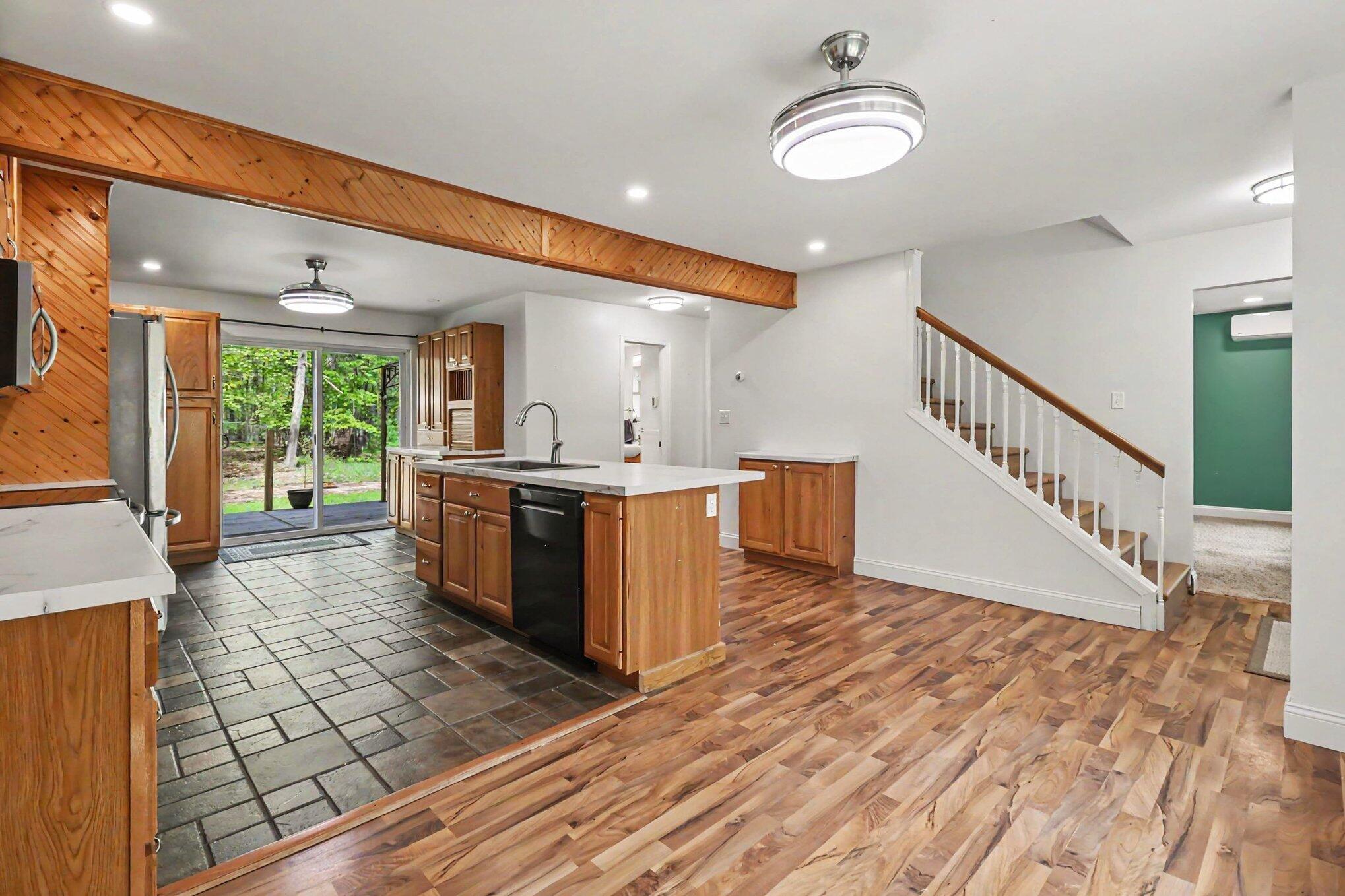 4370 Red Apple Road Manistee, MI 49660 - Photo 5 of 49 008_file_1731