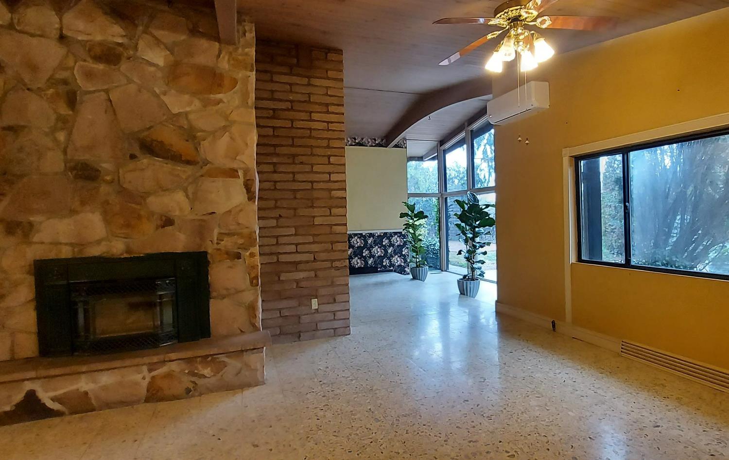1041 Ruth Avenue Yuba City, CA 95993 - Photo 9 of 54