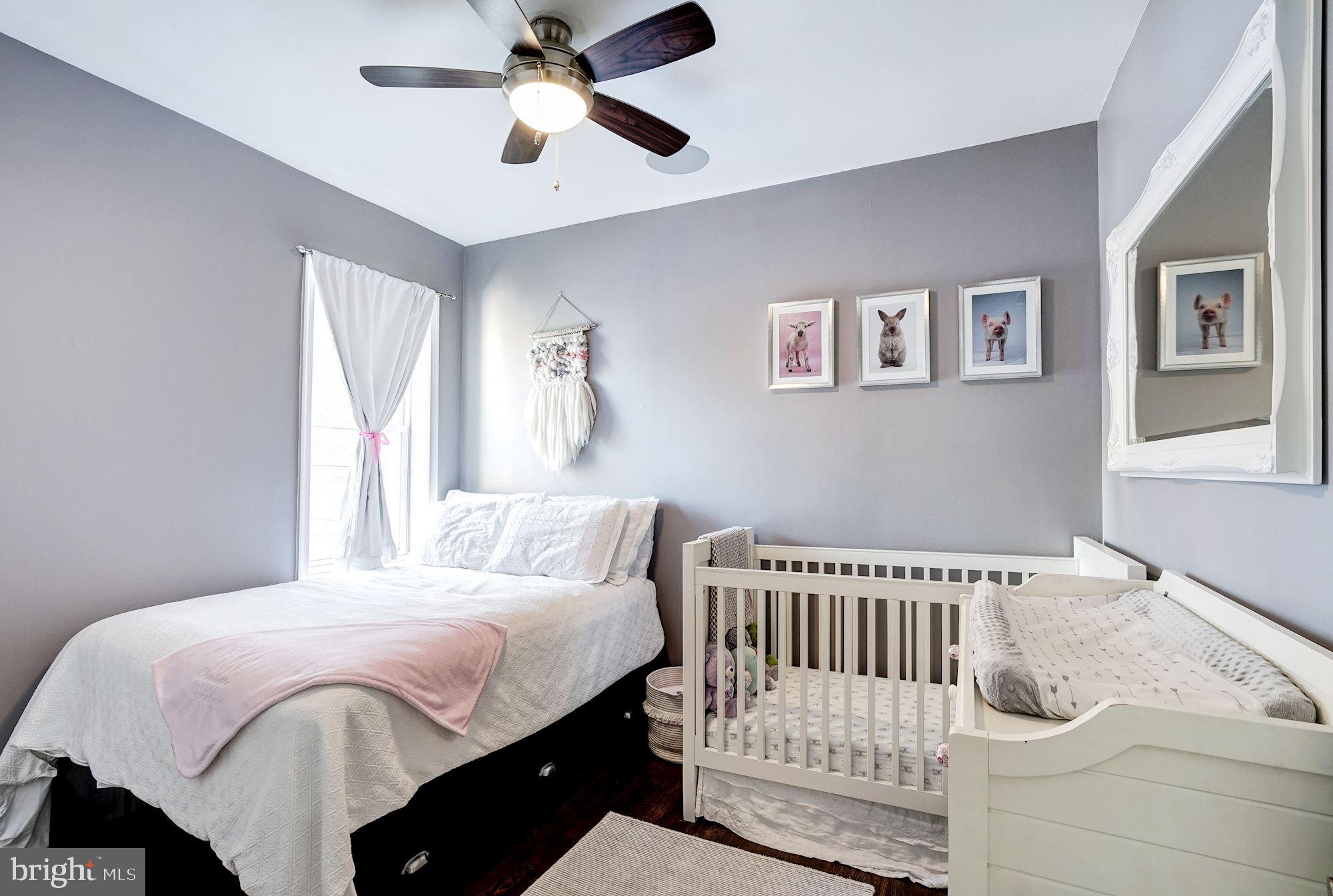 906 12th Street Southeast Washington, DC 20003 - Photo 23 of 29