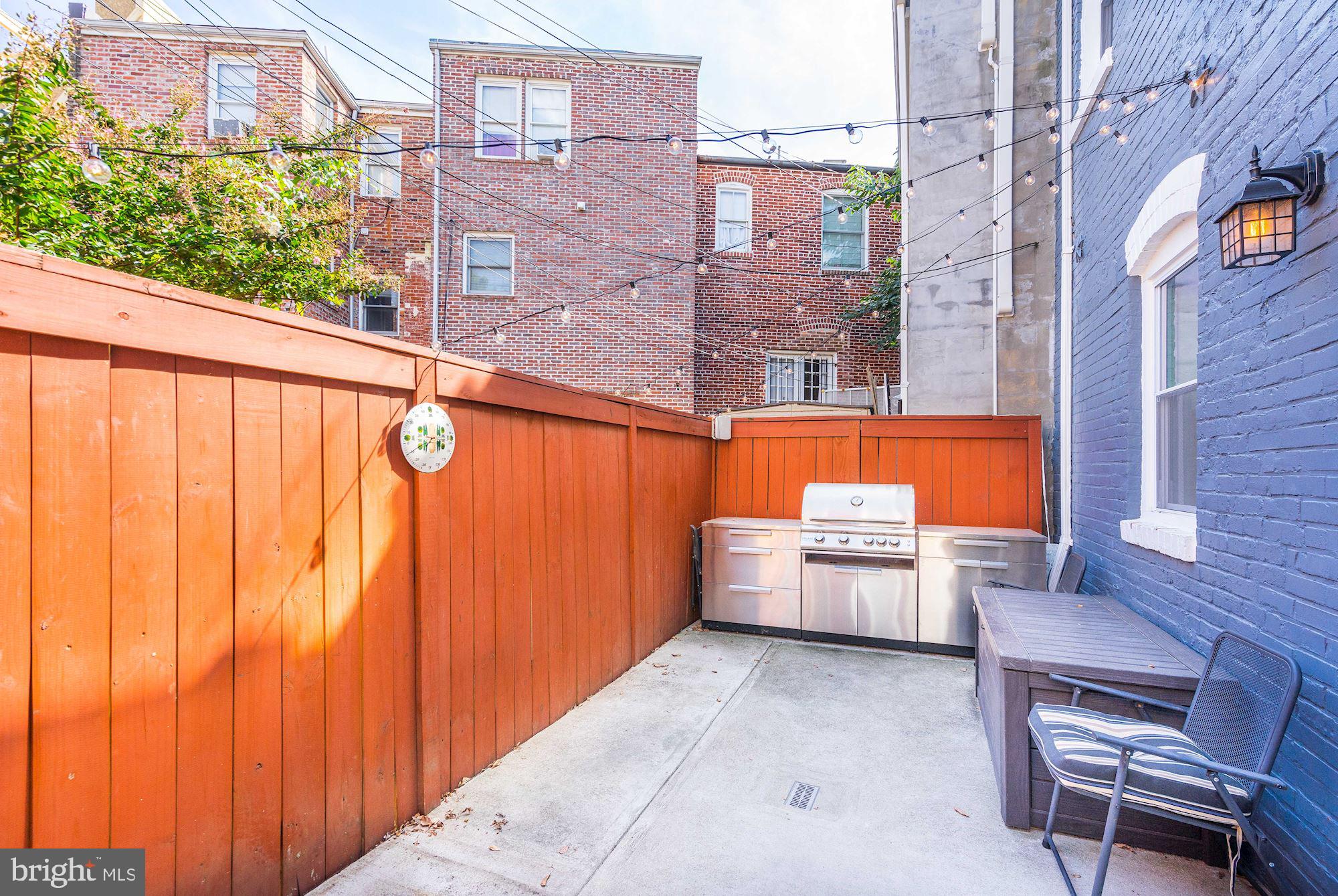 906 12th Street Southeast Washington, DC 20003 - Photo 29 of 29