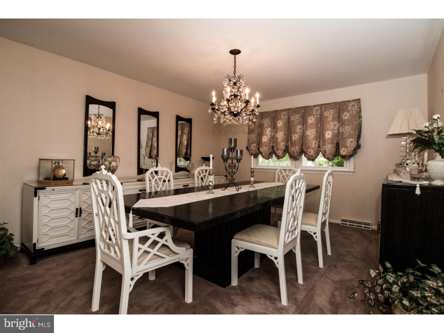14 Holden Road Cherry Hill, NJ 08034 - Photo 7 of 22 Dining Room
