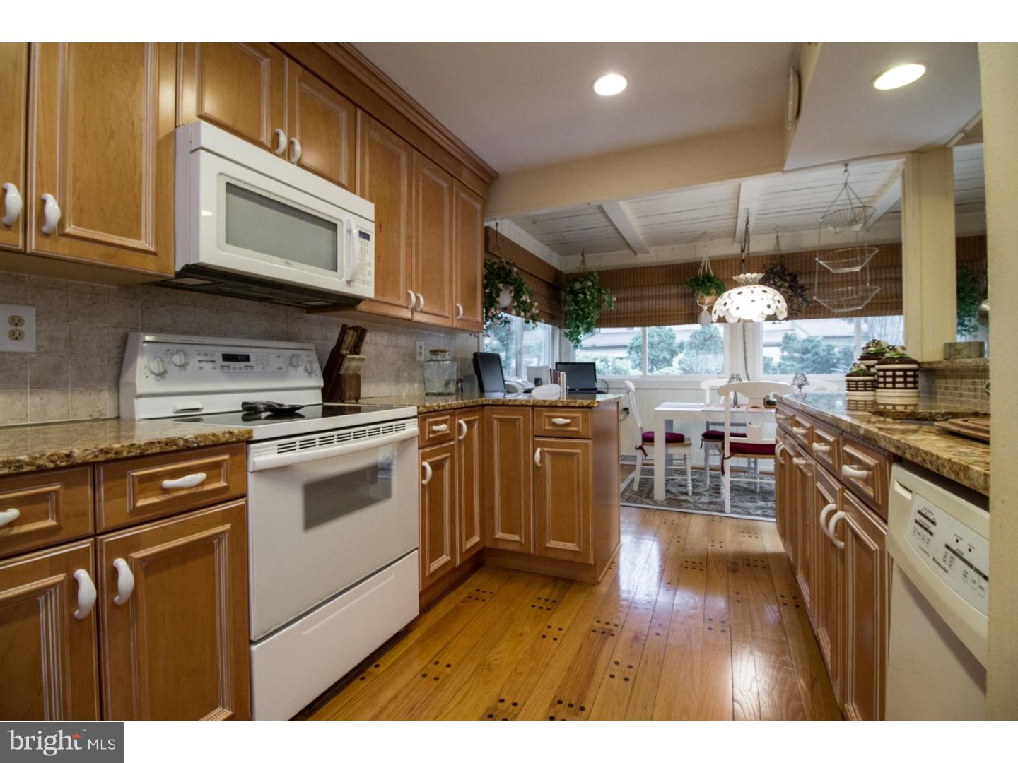 14 Holden Road Cherry Hill, NJ 08034 - Photo 8 of 22 Kitchen