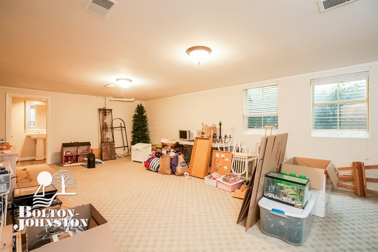 120 Stephens Road Grosse Pointe Farms, MI 48236 - Photo 42 of 57