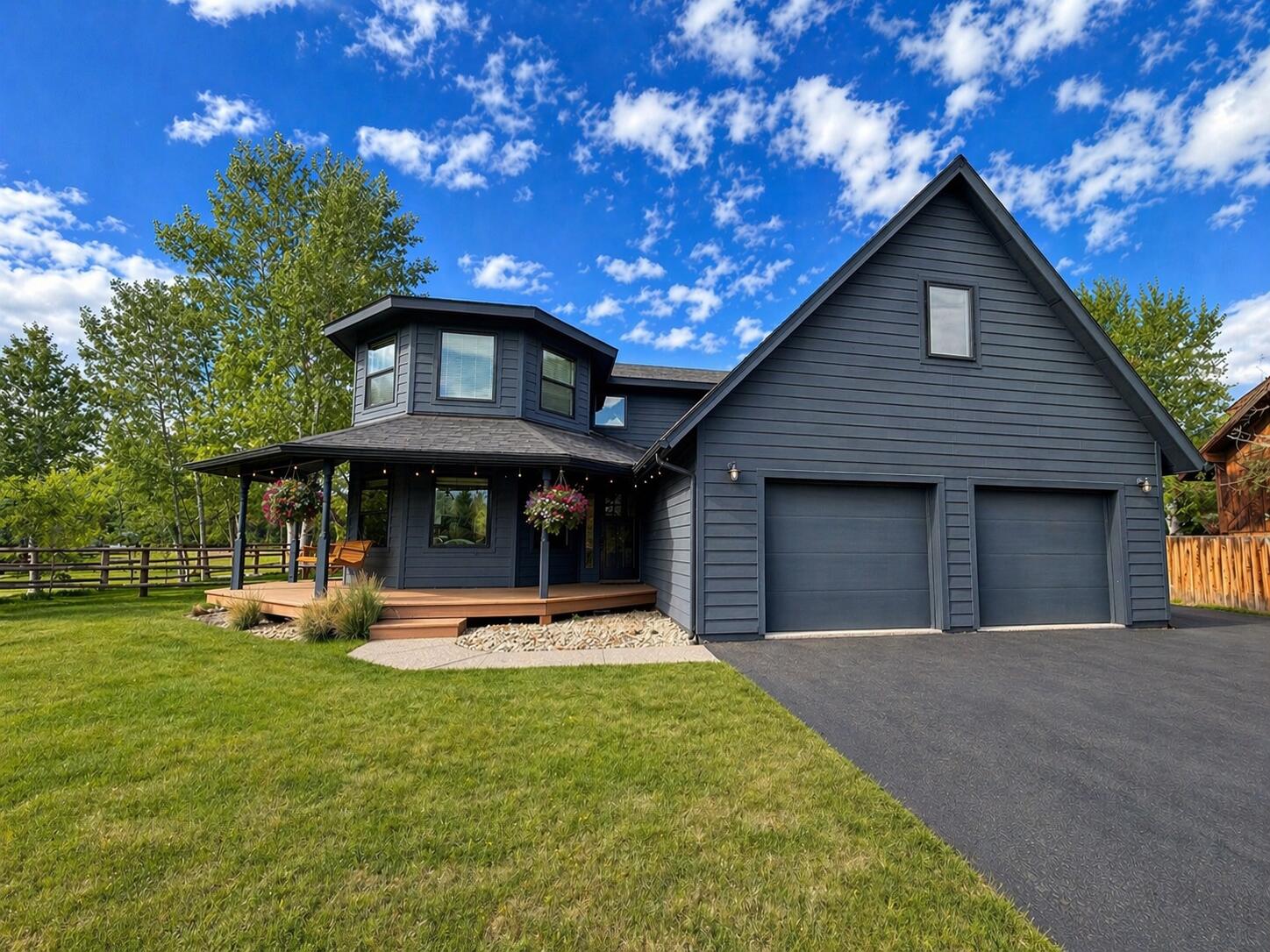 561 Mother Lode Loop - Exterior