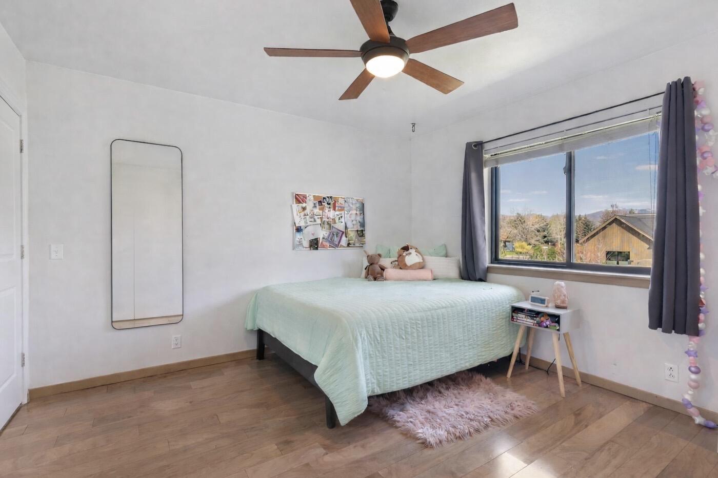 561 Mother Lode Loop Hailey, ID 83333 - Photo 20 of 28 22. Third Bedroom