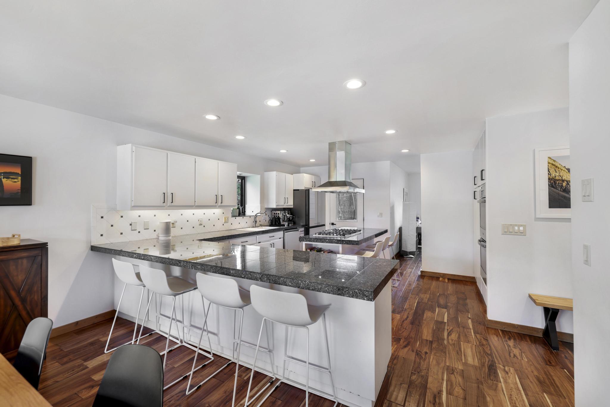 561 Mother Lode Loop Hailey, ID 83333 - Photo 3 of 28 3. Kitchen